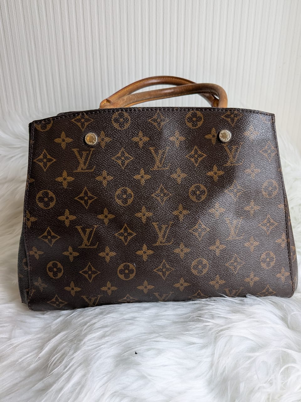 Louis Vuitton Montaigne MM bag